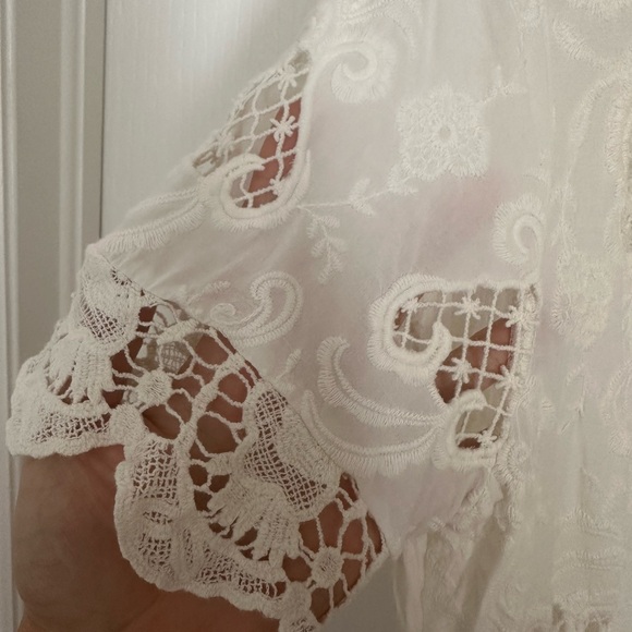 Zara Cream Lace Mini  Dress - Picture 5 of 6